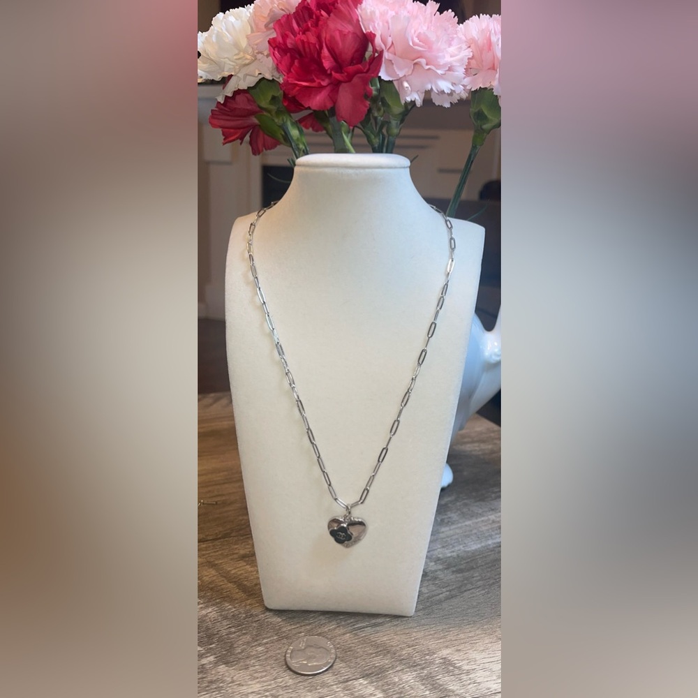 Elegant Silver Chain Necklace